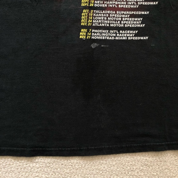 Vintage 2004 Nascar Racing Graphic Tee - Picture 7 of 7